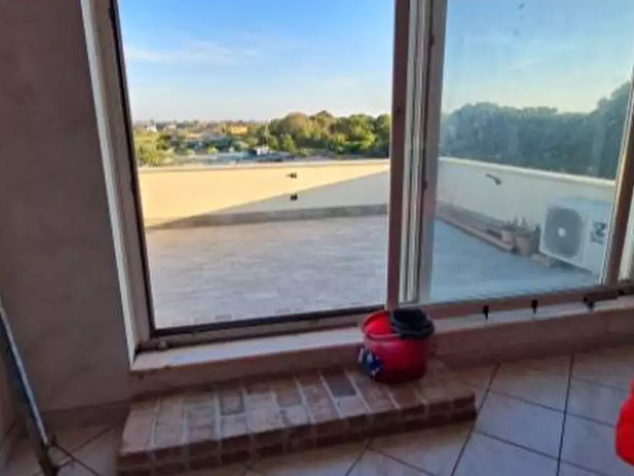 Immagine 13 di Appartamento in vendita  in Via Pavia 160 a Ardea