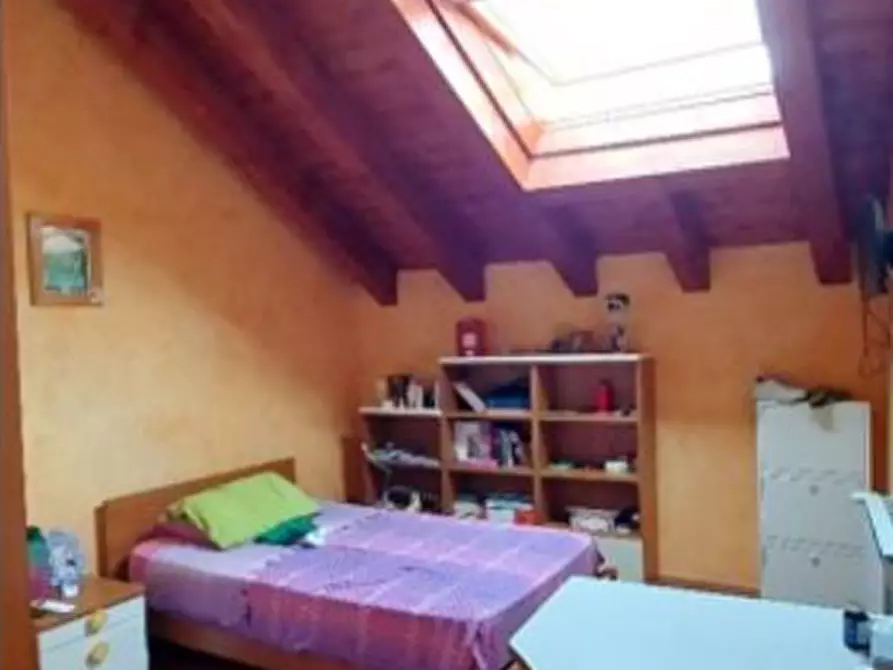 Immagine 11 di Quadrilocale in vendita  a Genova