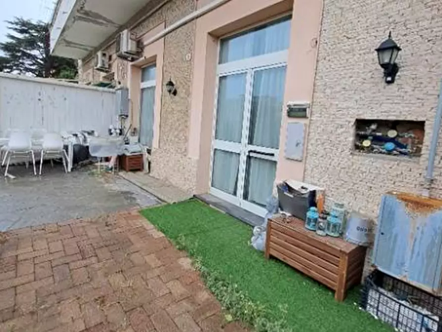 Immagine 4 di Appartamento in vendita  in Via Stefano Castagnola 12 a Genova