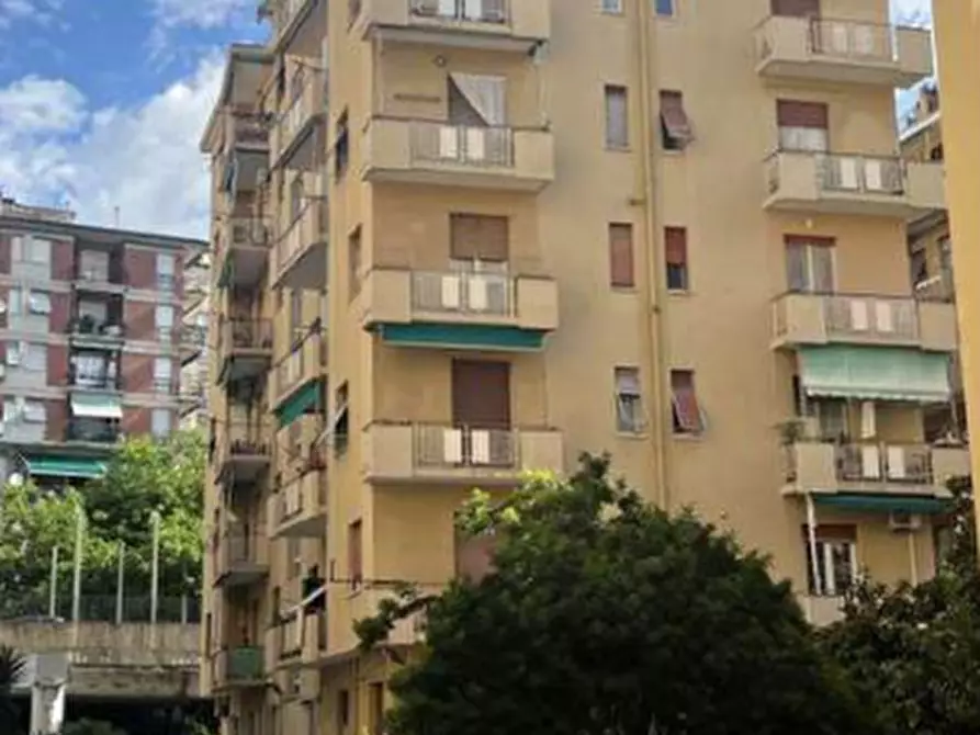 Immagine 4 di Appartamento in vendita  in Via Bordighera 11 a Genova