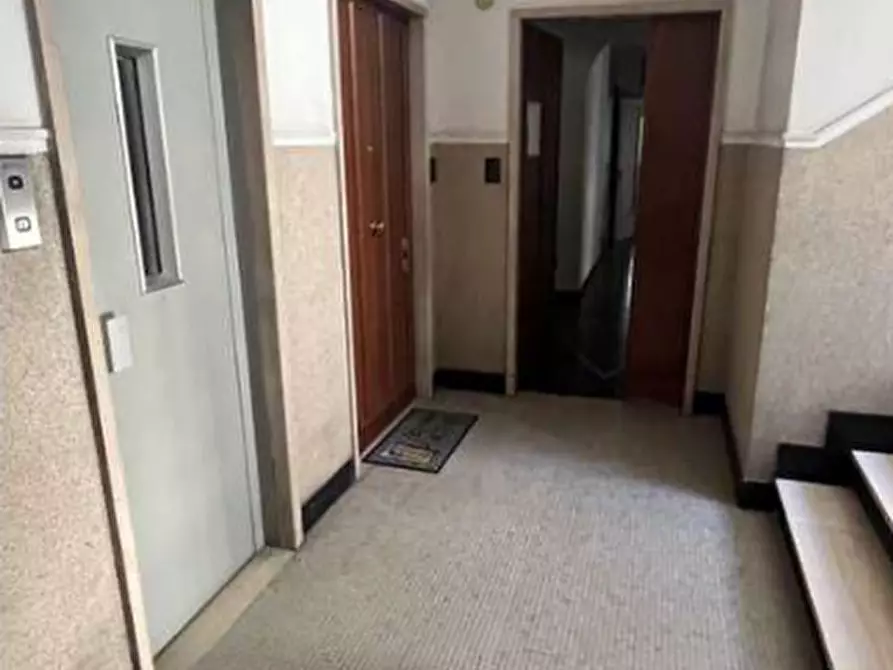 Immagine 6 di Appartamento in vendita  in Via Bordighera 11 a Genova