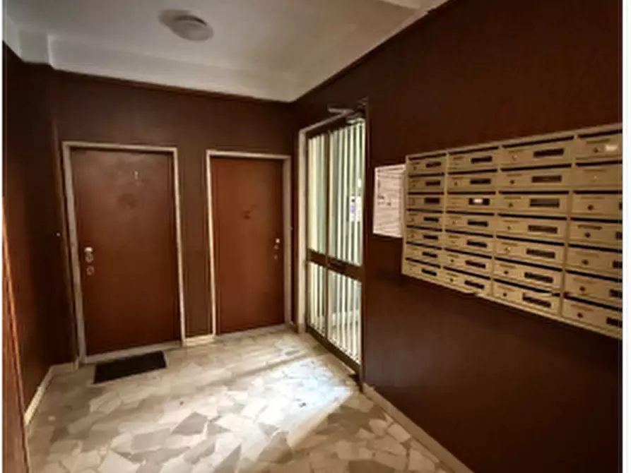 Immagine 5 di Appartamento in vendita  in Viale Leonardo da Vinci 90 a Trezzano Sul Naviglio