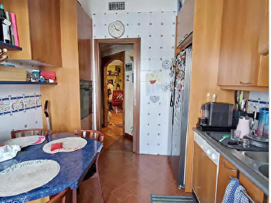 Immagine 11 di Appartamento in vendita  in Viale Faenza a Milano