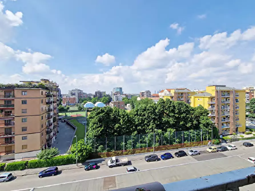 Immagine 18 di Appartamento in vendita  in Viale Faenza a Milano