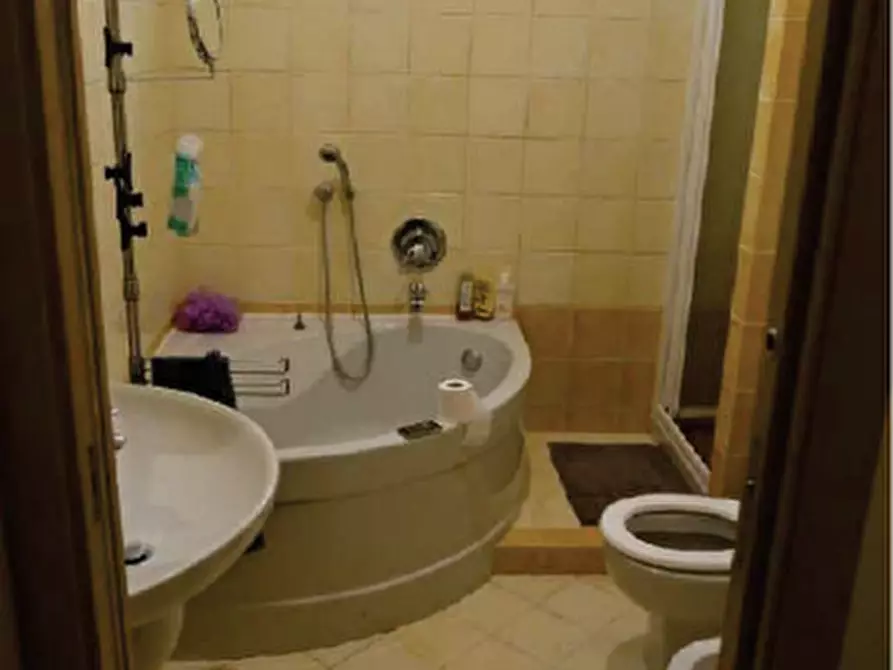 Immagine 11 di Appartamento in vendita  in Via Giovanni Amendola 7 a Rho