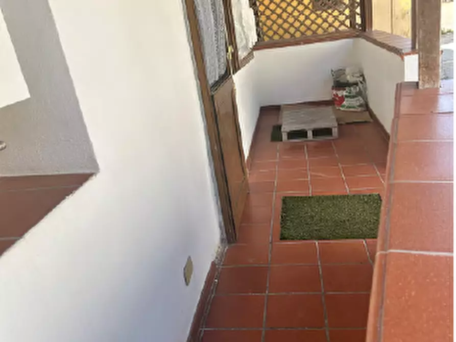 Immagine 11 di Appartamento in vendita  in Via Nazareth 23 a Napoli