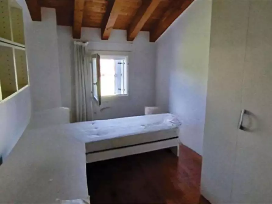 Immagine 13 di Appartamento in vendita  in Via Jacopo Crescini 76 a Padova