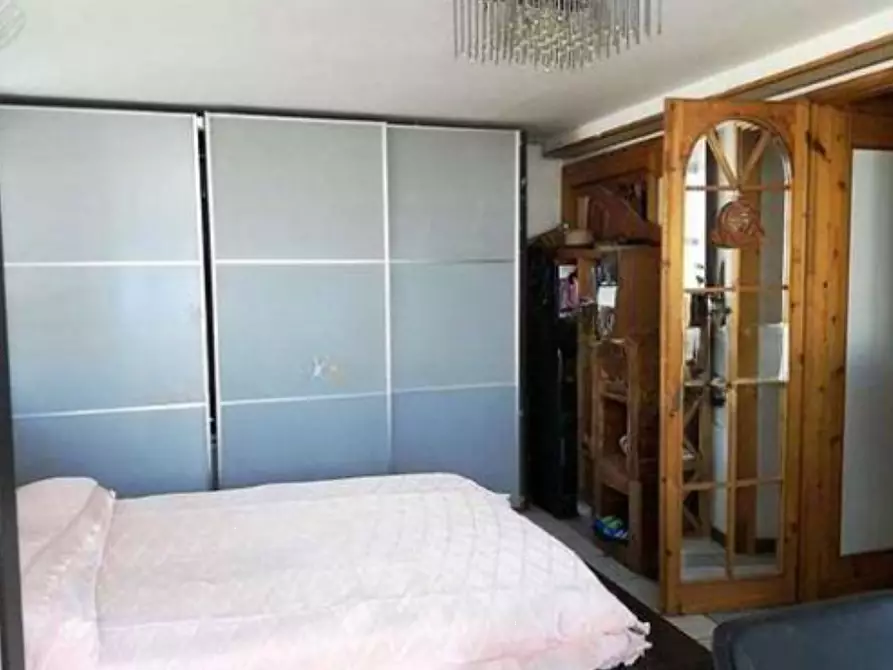 Immagine 8 di Attico in vendita  in Via Franco Sacchetti 131 a Roma