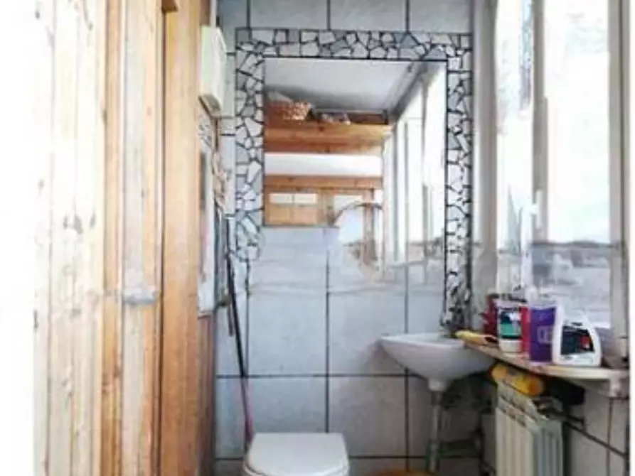 Immagine 11 di Attico in vendita  in Via Franco Sacchetti 131 a Roma