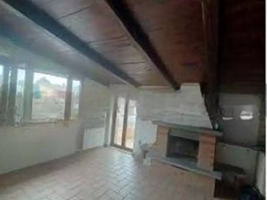 Immagine 8 di Appartamento in vendita  in Via Casatenovo 32 a Roma