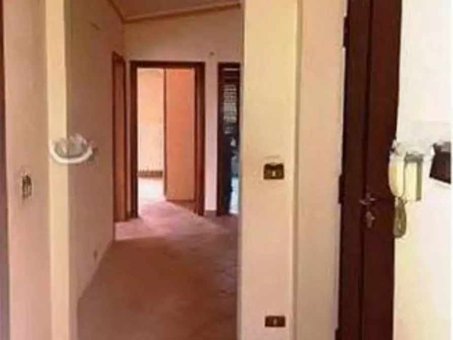 Immagine 9 di Appartamento in vendita  in Via Casatenovo 32 a Roma