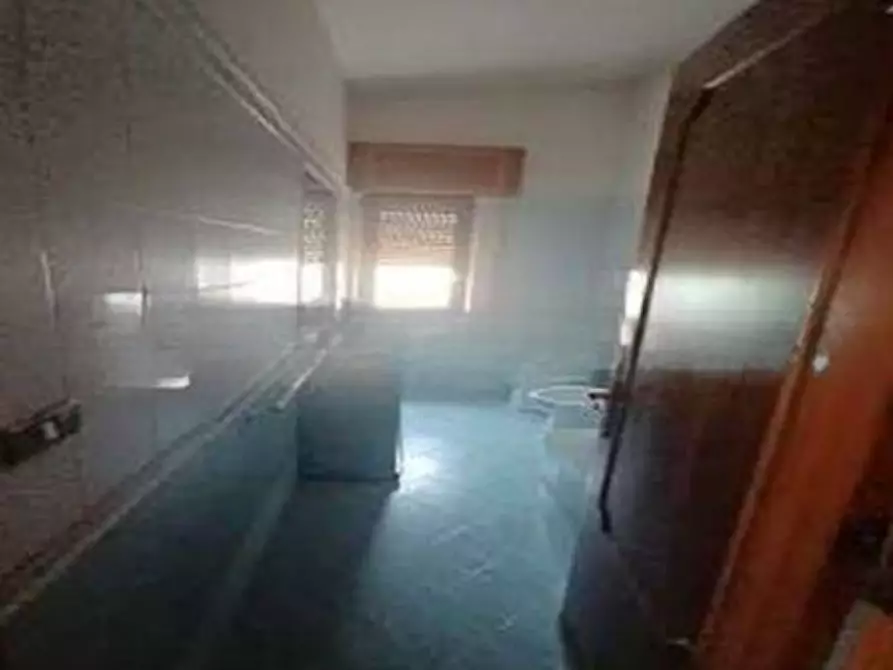 Immagine 14 di Appartamento in vendita  in Via Casatenovo 32 a Roma