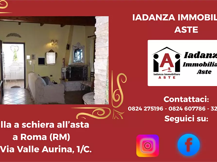 Immagine 1 di Villetta a schiera in vendita  in via Valle Aurina 1/C a Roma