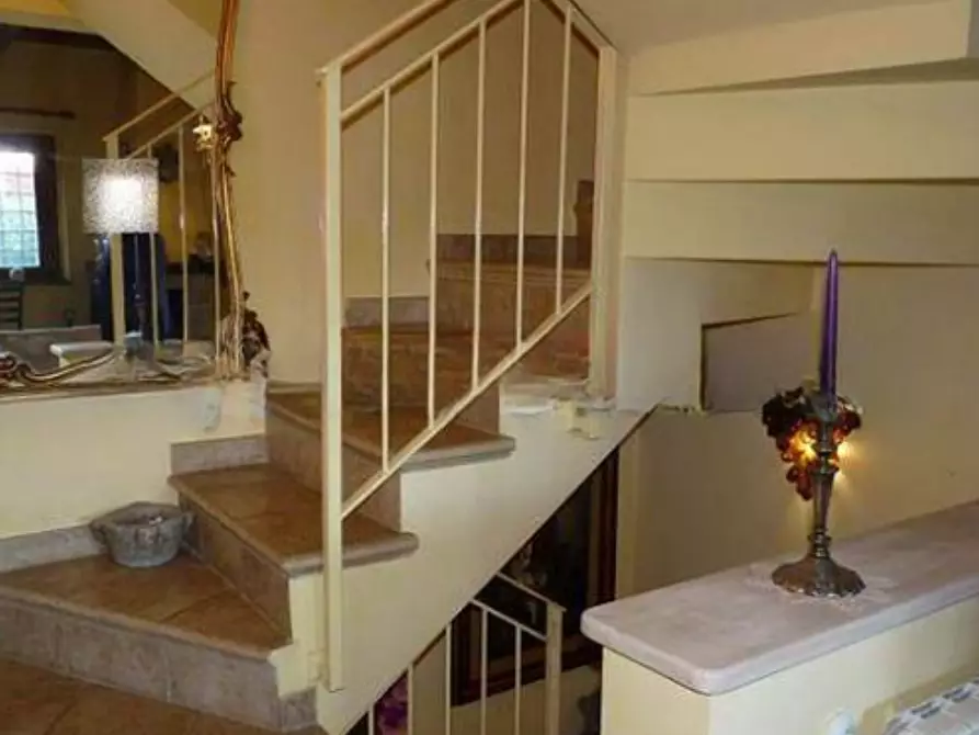 Immagine 8 di Villetta a schiera in vendita  in via Valle Aurina 1/C a Roma