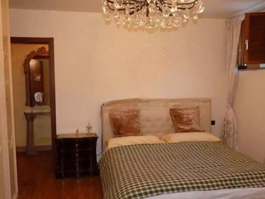 Immagine 11 di Villetta a schiera in vendita  in via Valle Aurina 1/C a Roma