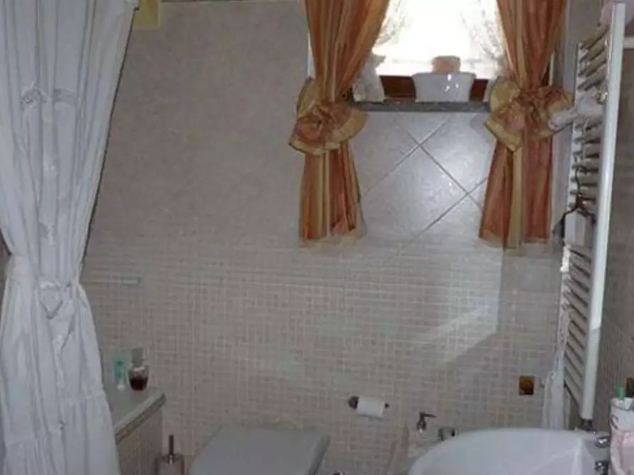 Immagine 13 di Villetta a schiera in vendita  in via Valle Aurina 1/C a Roma