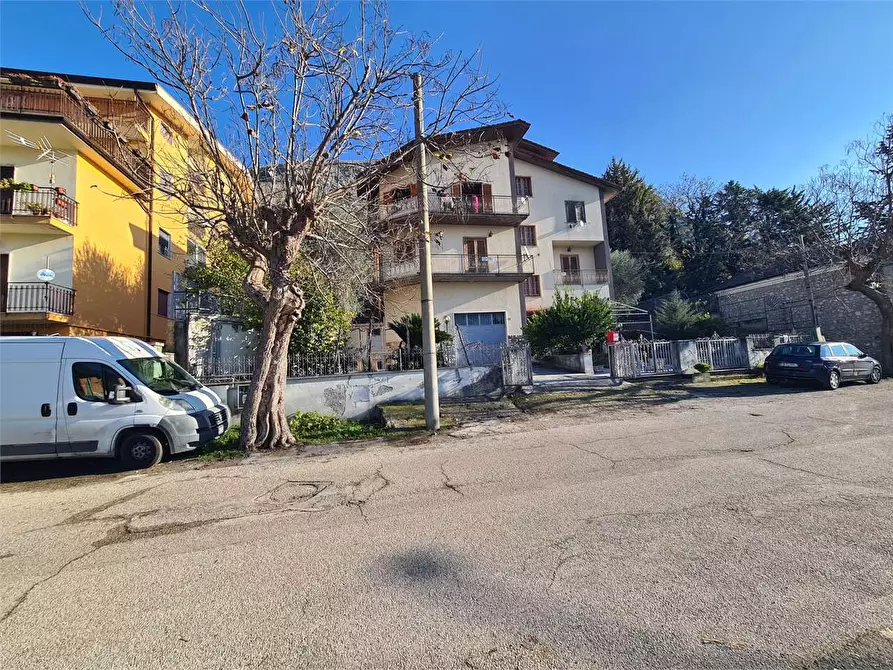 Immagine 4 di Stabile in vendita  in Via San Rocco 10 a Foglianise