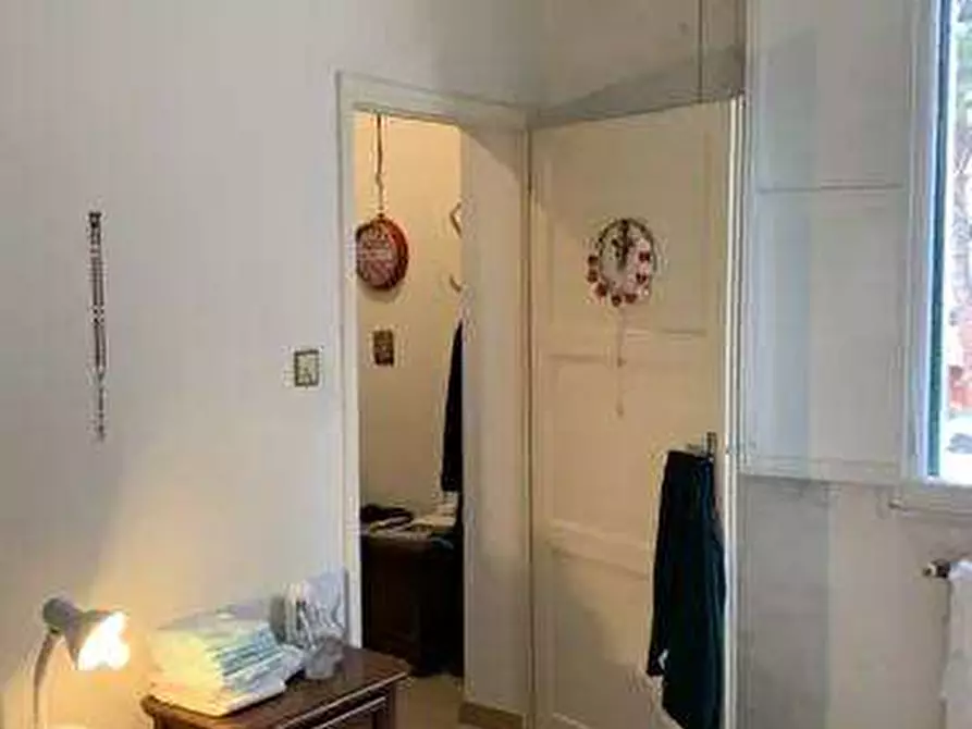 Immagine 5 di Appartamento in vendita  a Firenze