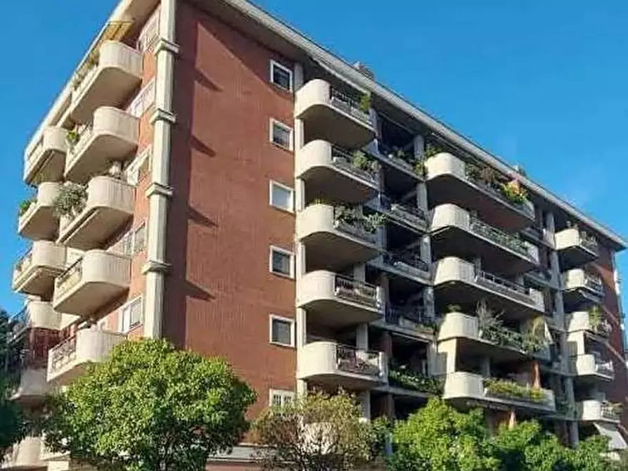 Immagine 2 di Casa indipendente in vendita  a Roma