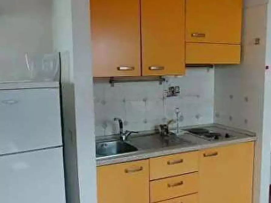 Immagine 4 di Casa indipendente in vendita  a Roma