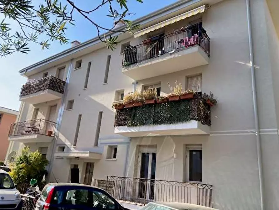 Immagine 2 di Appartamento in vendita  in Via Tullio Lombardo 18 a Padova