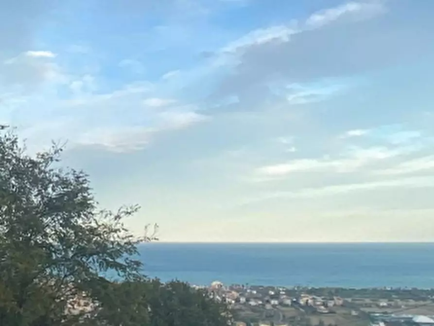 Immagine 13 di Appartamento in vendita  a Martinsicuro