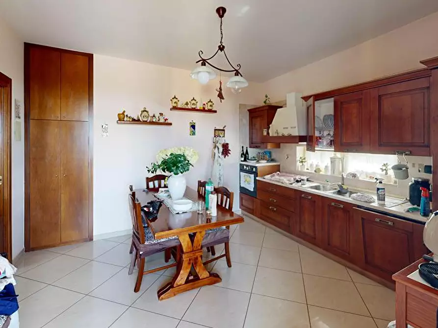 Immagine 15 di Appartamento in vendita  in via Gennaro Santorelli a Carbonara Di Nola
