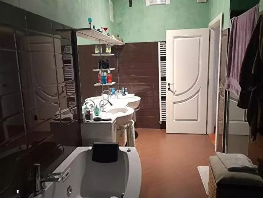 Immagine 17 di Appartamento in vendita  in Via della Libertà 92 a Piadena Drizzona