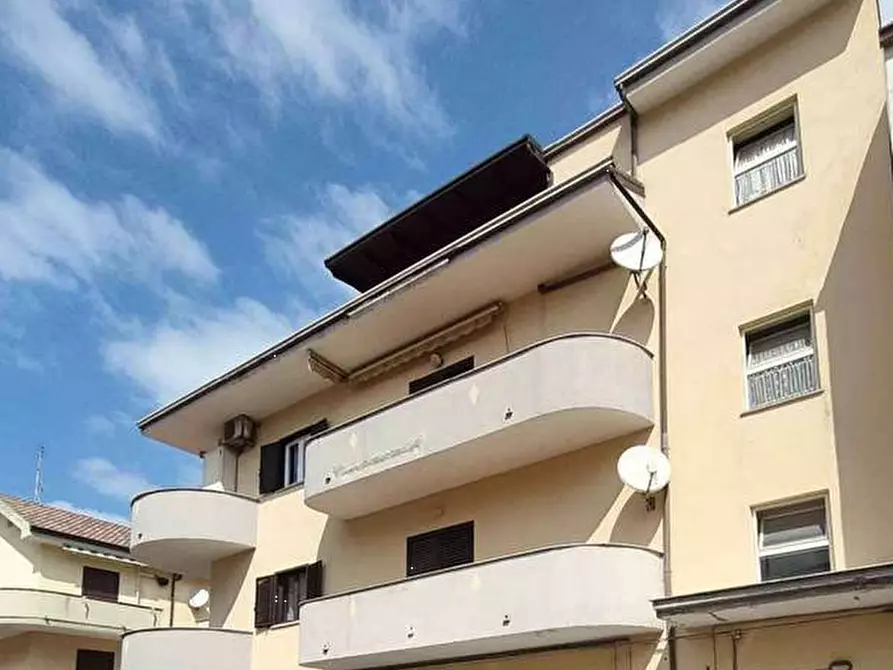 Immagine 2 di Appartamento in vendita  in Via Pietro Mancini a Cariati