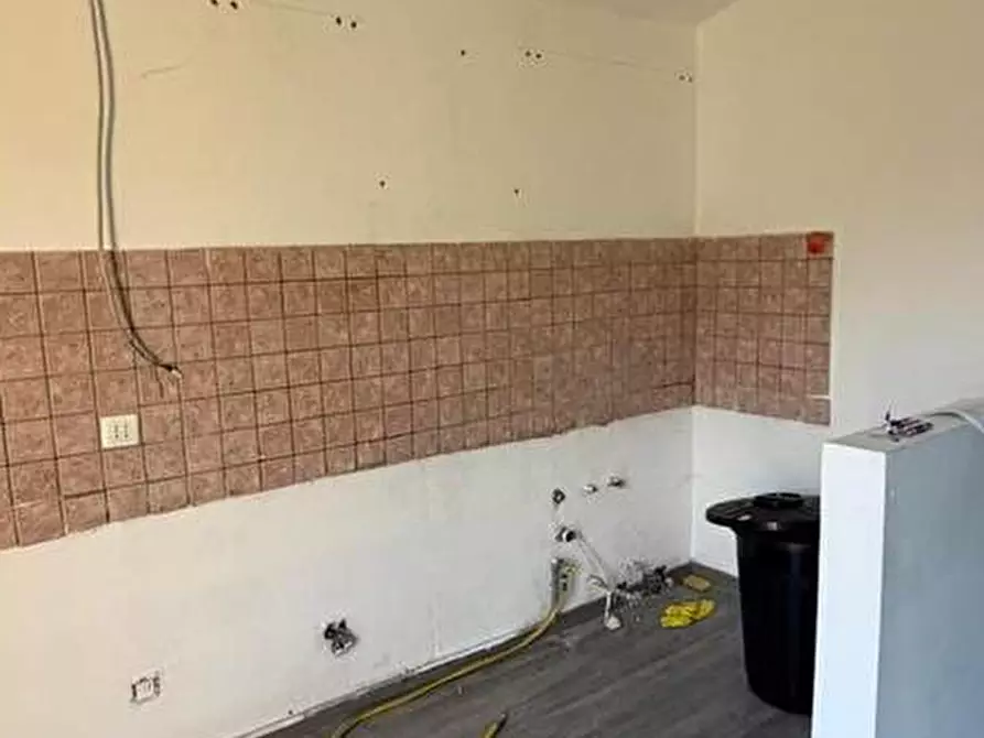 Immagine 8 di Appartamento in vendita  in Via roccolino 1 a Caprino Bergamasco
