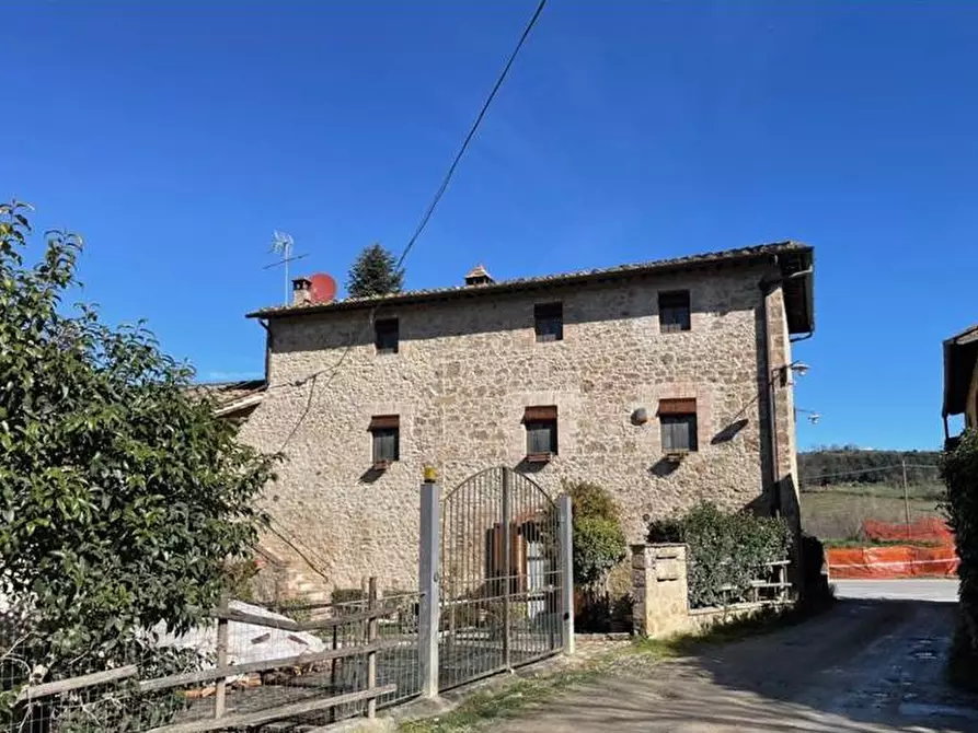 Immagine 8 di Appartamento in vendita  in Località Caduta 6 a Poggibonsi