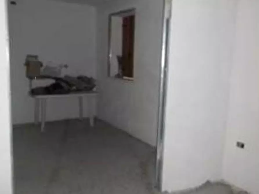 Immagine 10 di Quadrilocale in vendita  in Contrada Bertacchi a Lusiana Conco