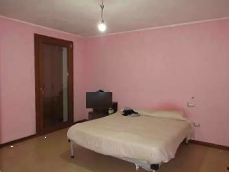 Immagine 15 di Quadrilocale in vendita  in Contrada Bertacchi a Lusiana Conco