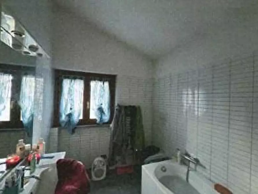 Immagine 16 di Trilocale in vendita  in Giuseppe Verdi 25 a Molteno