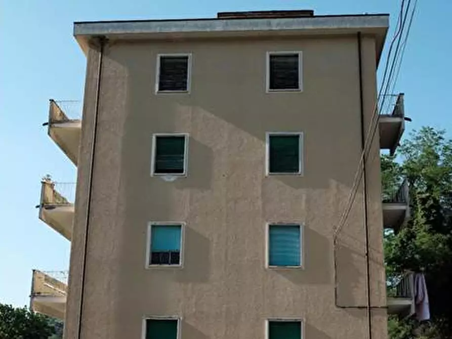 Immagine 2 di Quadrilocale in vendita  in Piazza Serafino Orlini a Ascoli Piceno