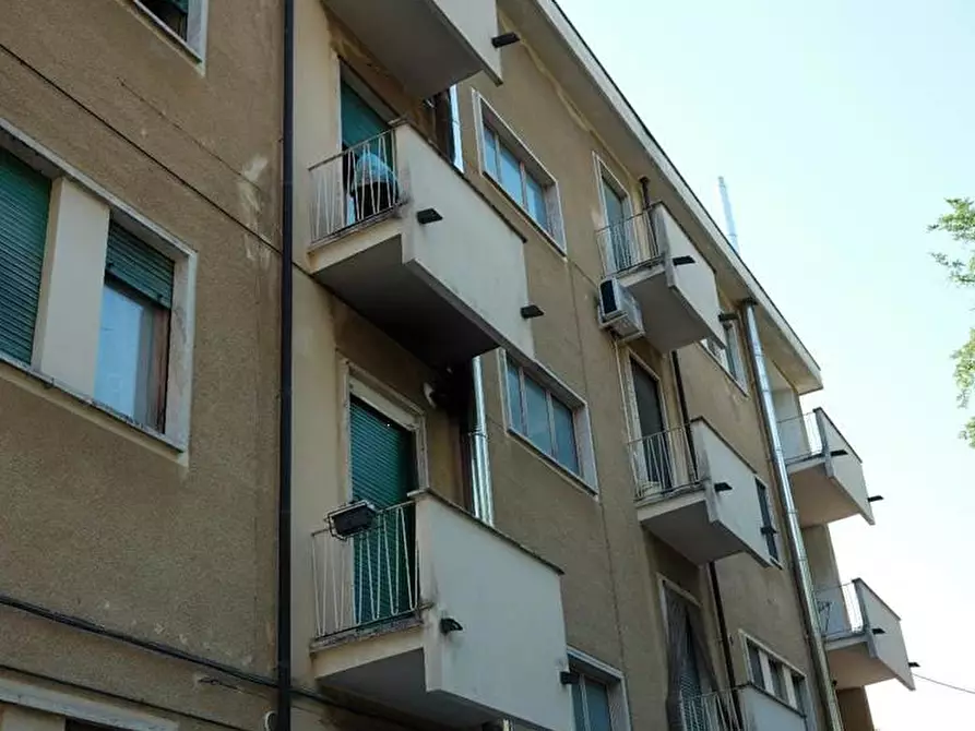 Immagine 3 di Quadrilocale in vendita  in Piazza Serafino Orlini a Ascoli Piceno