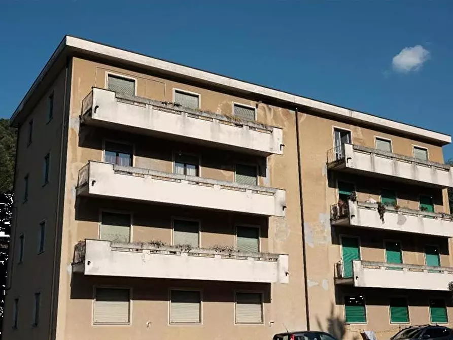 Immagine 14 di Quadrilocale in vendita  in Piazza Serafino Orlini a Ascoli Piceno