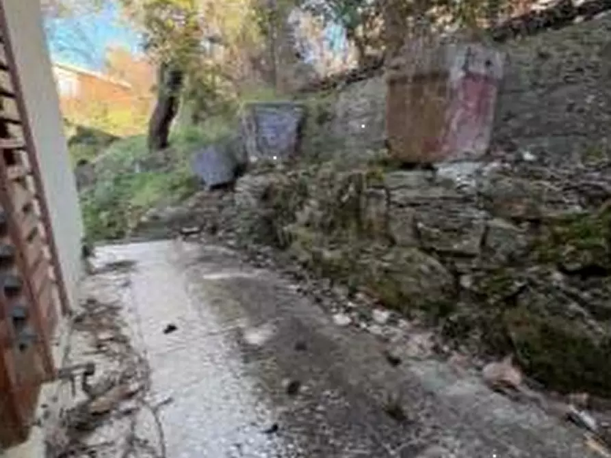 Immagine 10 di Quadrilocale in vendita  in Via della Foca  a L'aquila