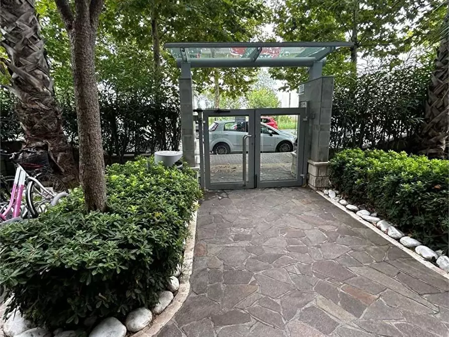 Immagine 4 di Attico in affitto  a Montesilvano