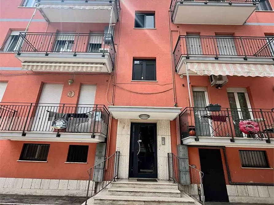 Immagine 1 di Quadrilocale in vendita  a Pescara