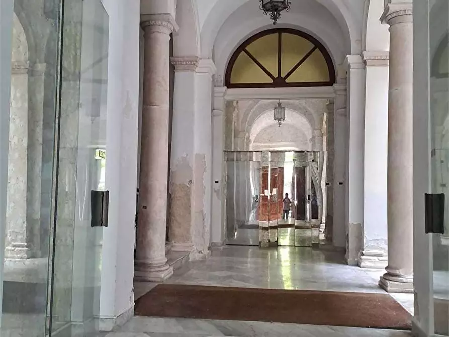 Immagine 5 di Ufficio in affitto  a Pescara