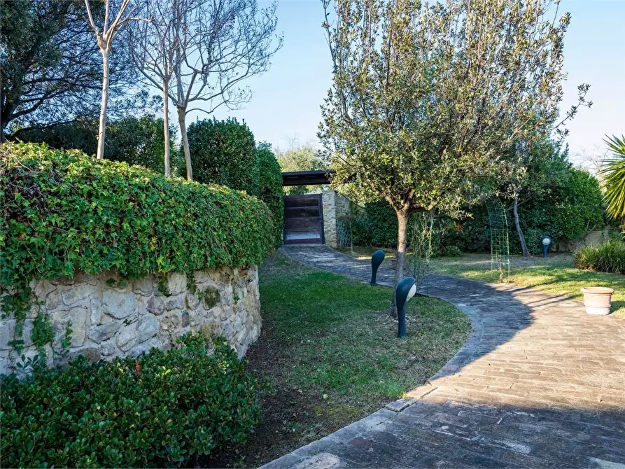 Immagine 11 di Villa in vendita  a Santa Maria Imbaro