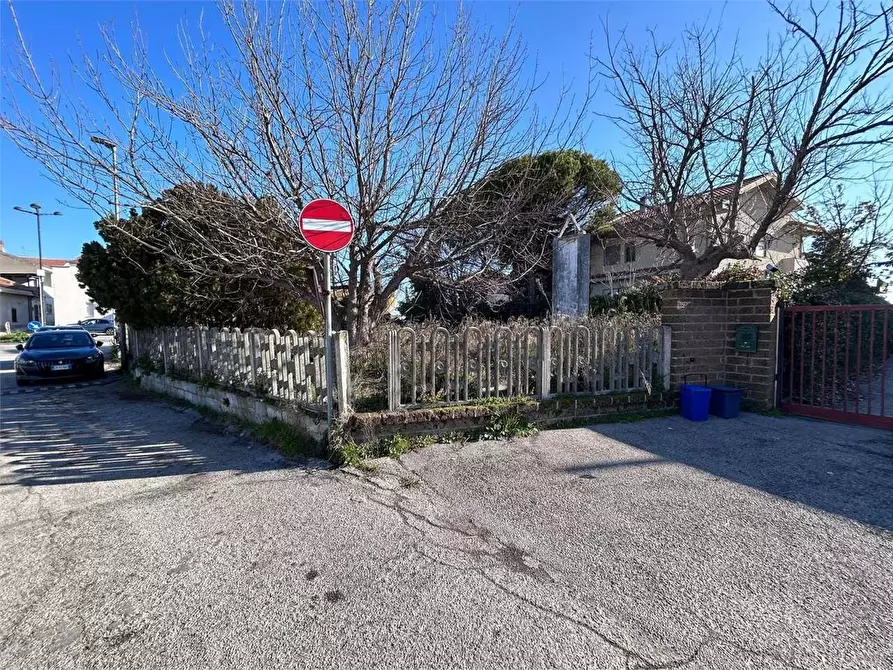 Immagine 5 di Rustico / casale in vendita  in Cavallaro 30 a Pescara