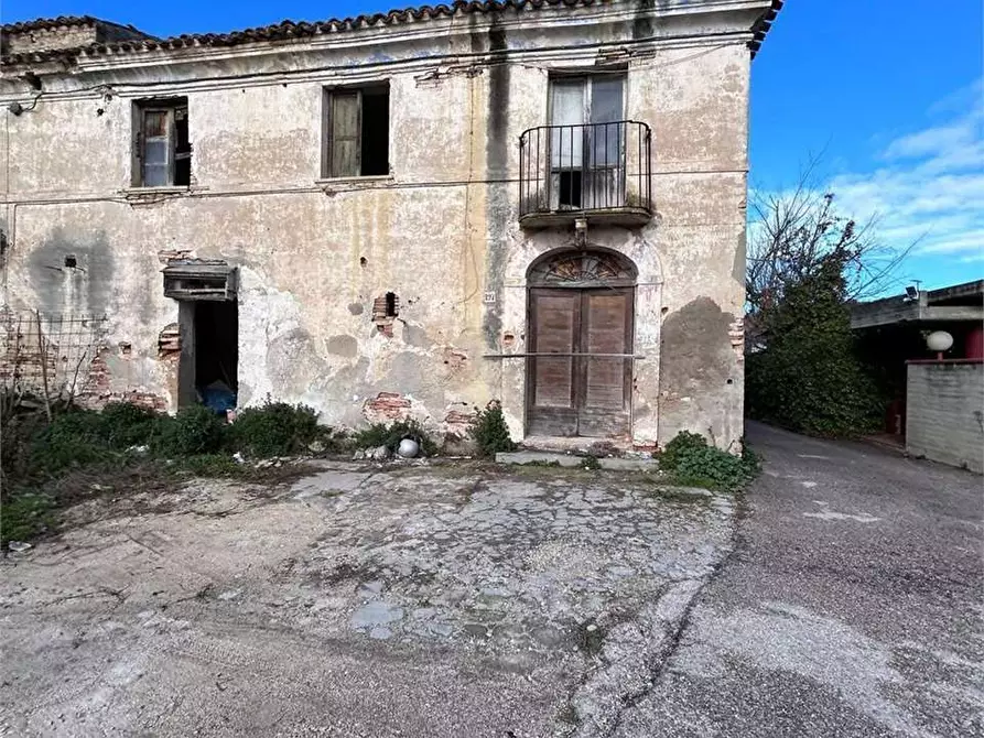 Immagine 11 di Rustico / casale in vendita  in Cavallaro 30 a Pescara