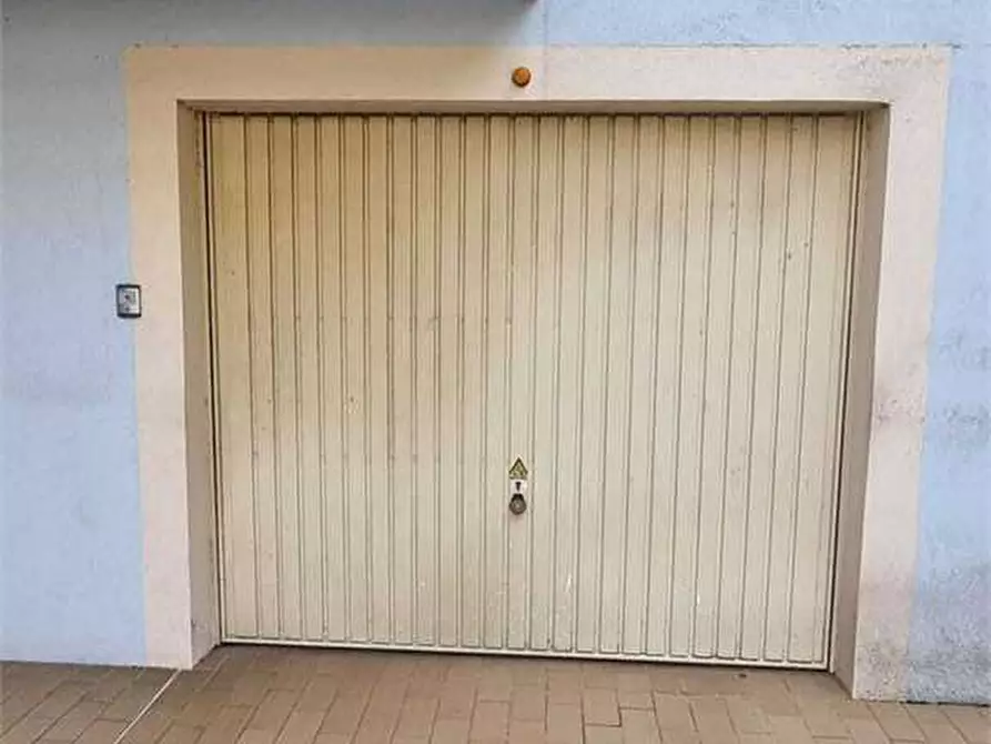 Immagine 8 di Quadrilocale in vendita  a Pescara