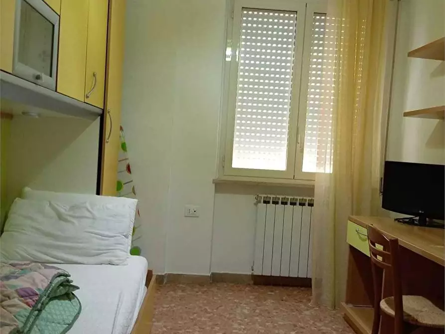 Immagine 16 di Quadrilocale in affitto  a Pescara