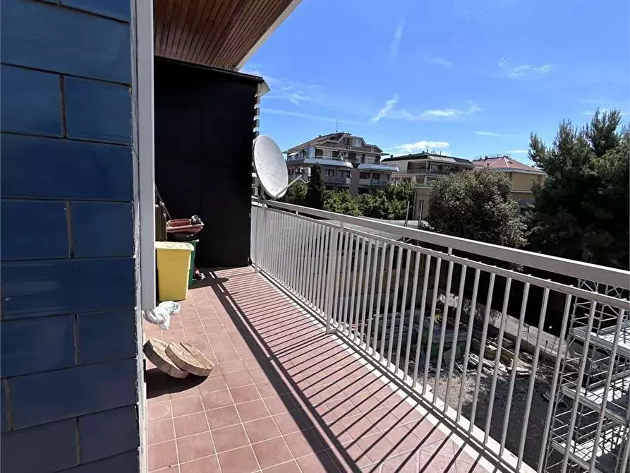 Immagine 2 di Quadrilocale in vendita  in Leopoldo Muzii 85 a Pescara