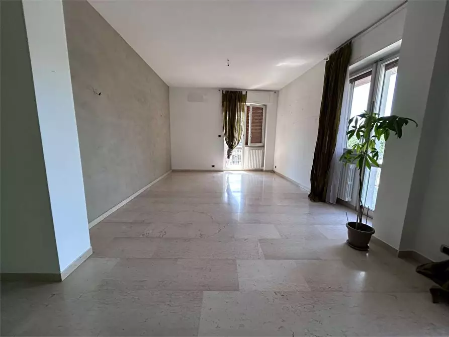 Immagine 17 di Quadrilocale in vendita  in Leopoldo Muzii 85 a Pescara