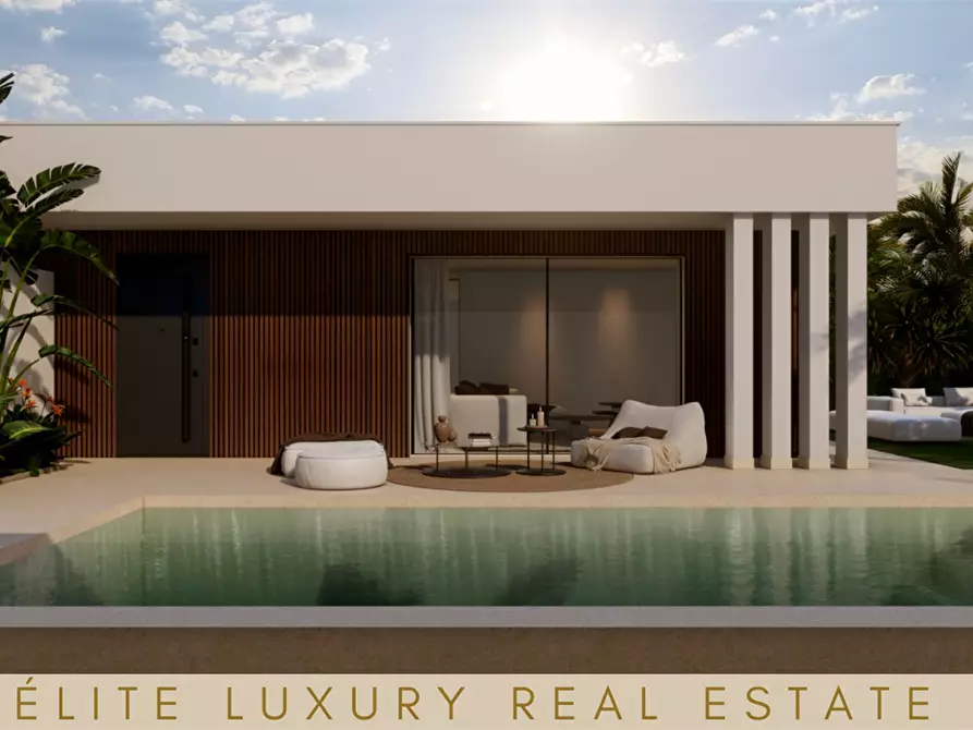 Immagine 12 di Villa in vendita  in Via Sant'Annibale Maria di Francia a Trani