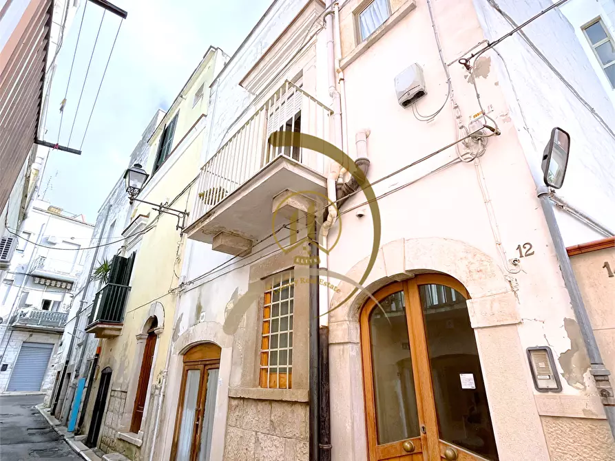 Immagine 1 di Casa indipendente in vendita  in Via Generale F.A Lamarmora 12 a Andria